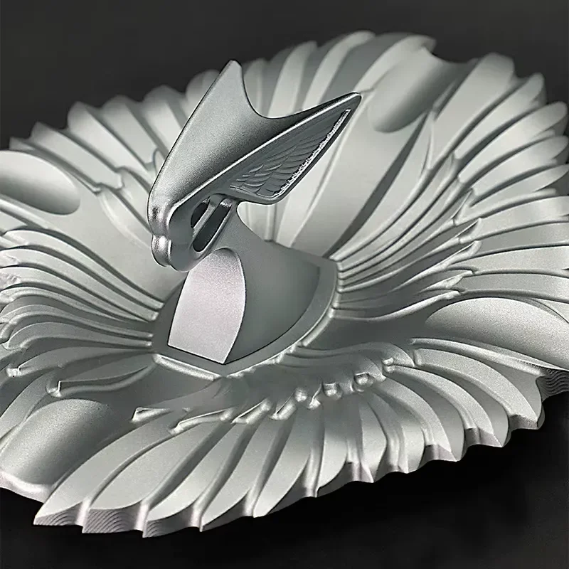 Luxury Custom Alloy Cigar Ashtray 4 Slot Holder Premium Smoking Accessories for Home Bar Office Desktop Decoration Gift