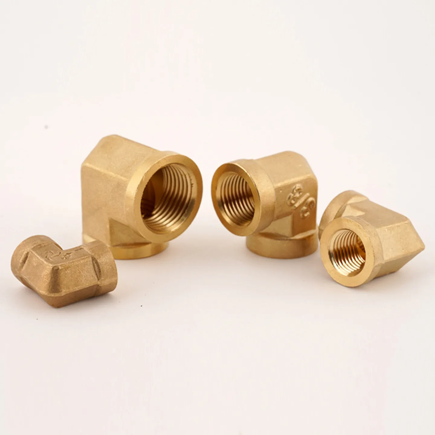 1,2,3,4 inch brass inner tube elbow, US standard NPT thread, 90-degree right-angle joint, flexible pipe fitting