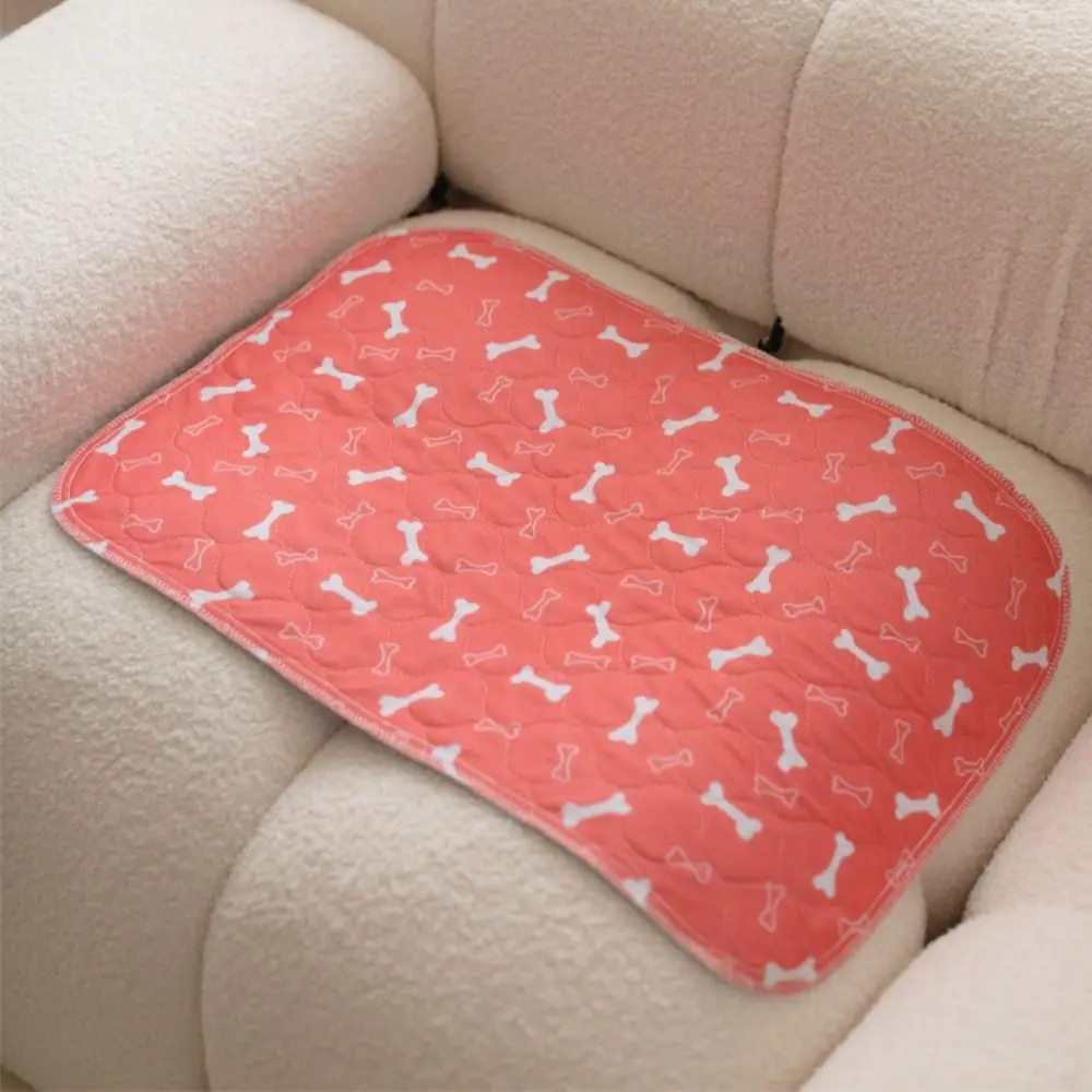 Super Absorbent Pet Bed Mat Reusable Anti-Slip Dog Urine Pad Washable Waterproof Puppy Pee Pad with Pheromones Pet Training