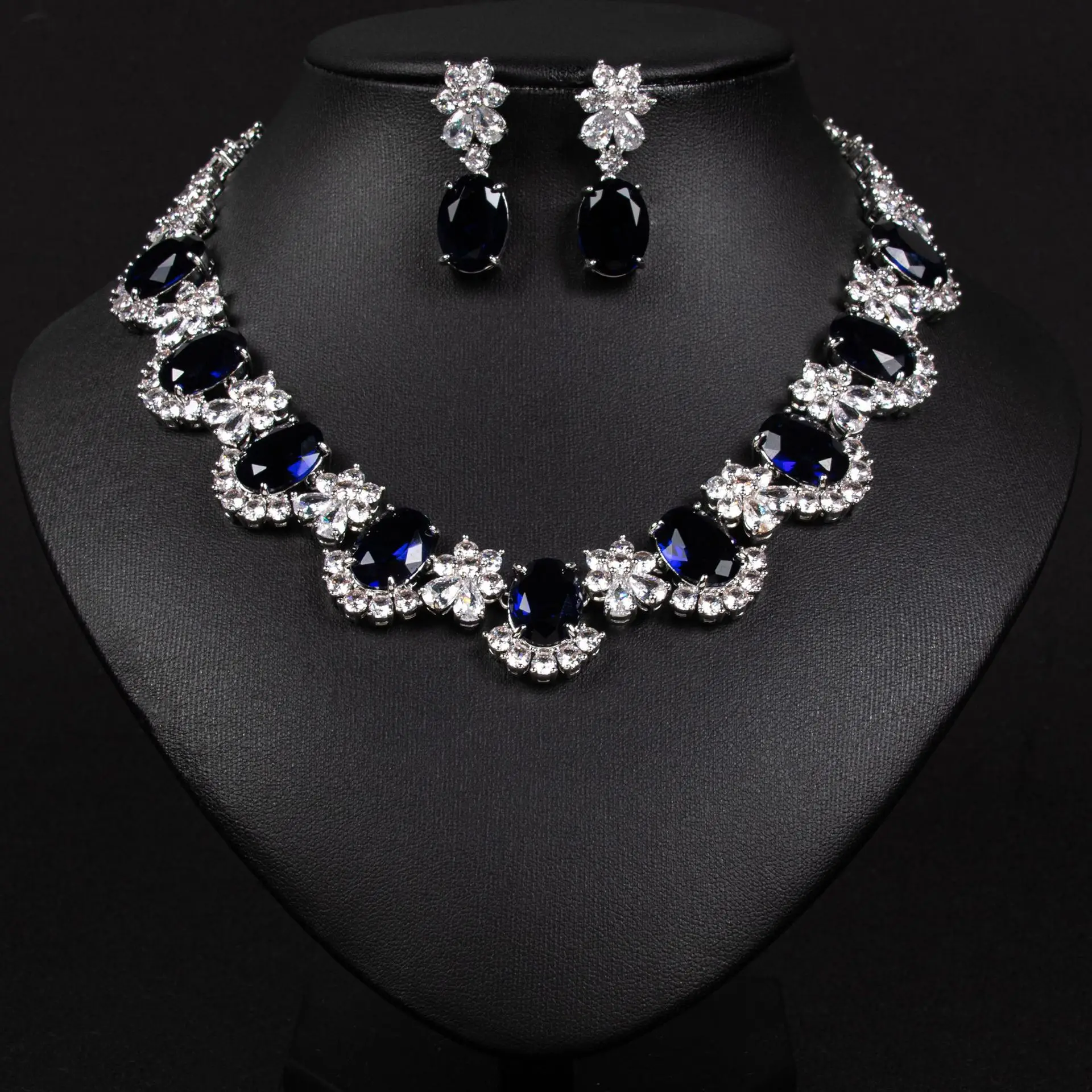 Gorgeous Super Shiny AAA Zirconia Teardrop Necklace Earrings Women Jewellery Set Dress Party Bridal Wedding Accessories M-295