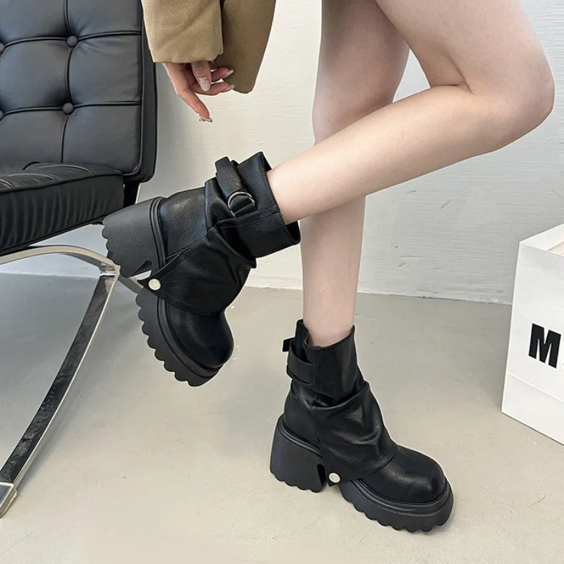 2026 New Folded Round Head Thick Heel Boot Spring Autumn Chunky Heeled Fashion Shoes Platform Short Booties