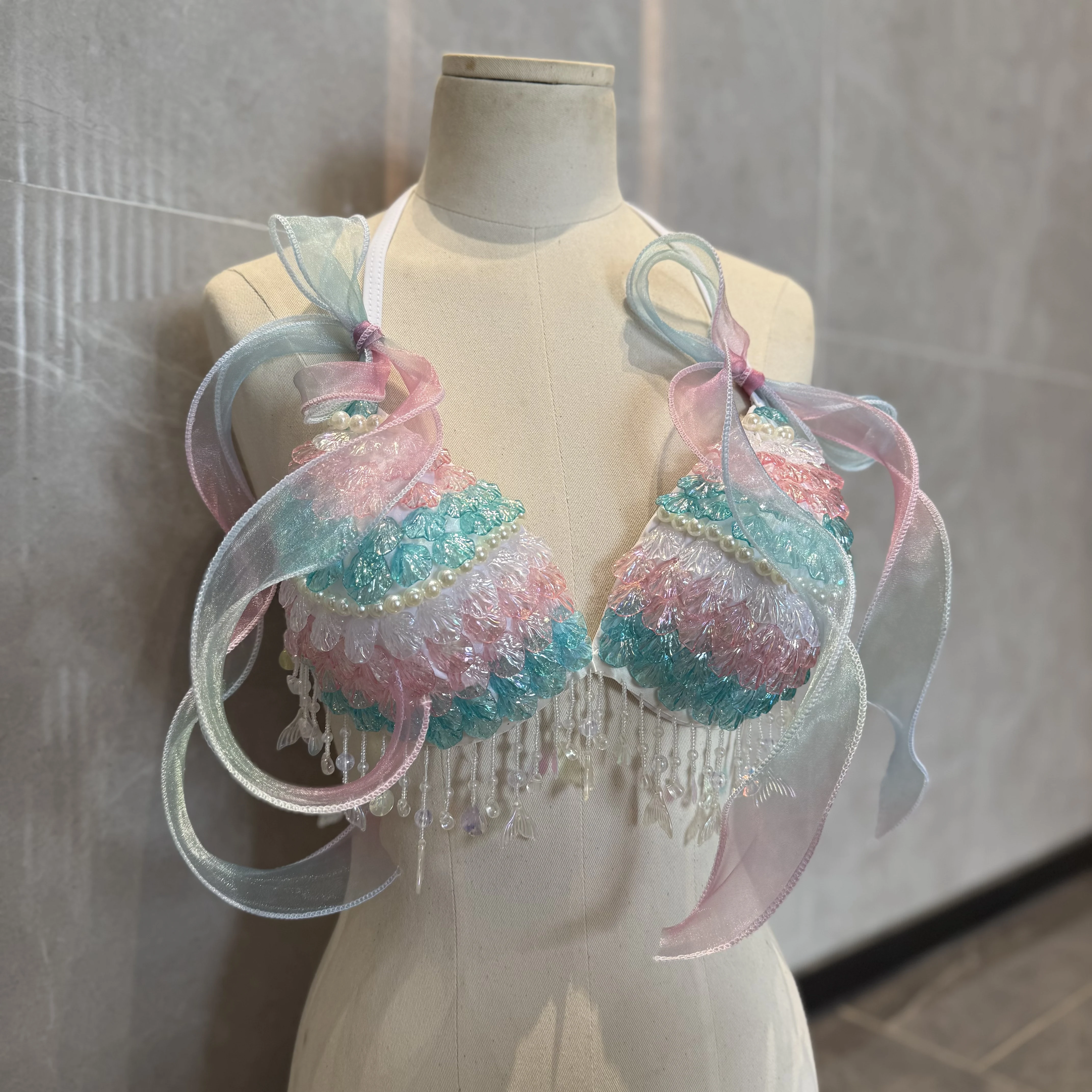 Diamond Tassel Pendant Aquarium Performance Bra Diving Mermaid Sequin Swimsuit Beach Party Bikini Bra Hawaii Vacation Bikini