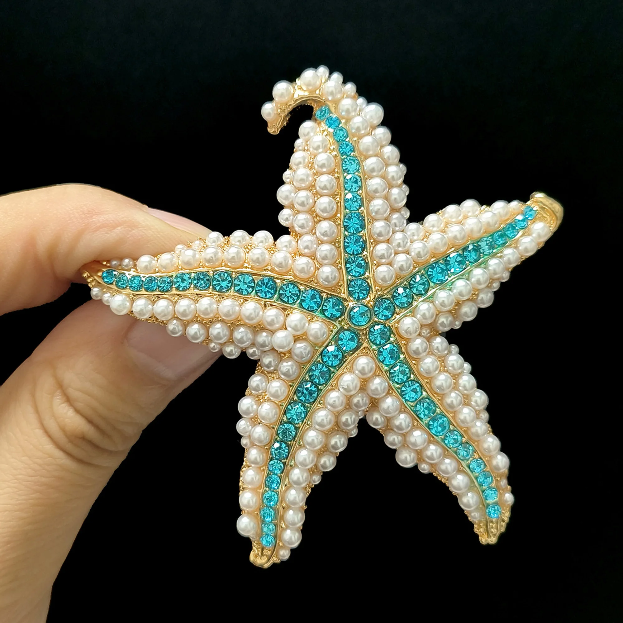 Stylish Rhinestone Starfish Brooches for Women Unisex Enamel Marine Life Pins Office Party Friend New Gifts Jewelry Accessories