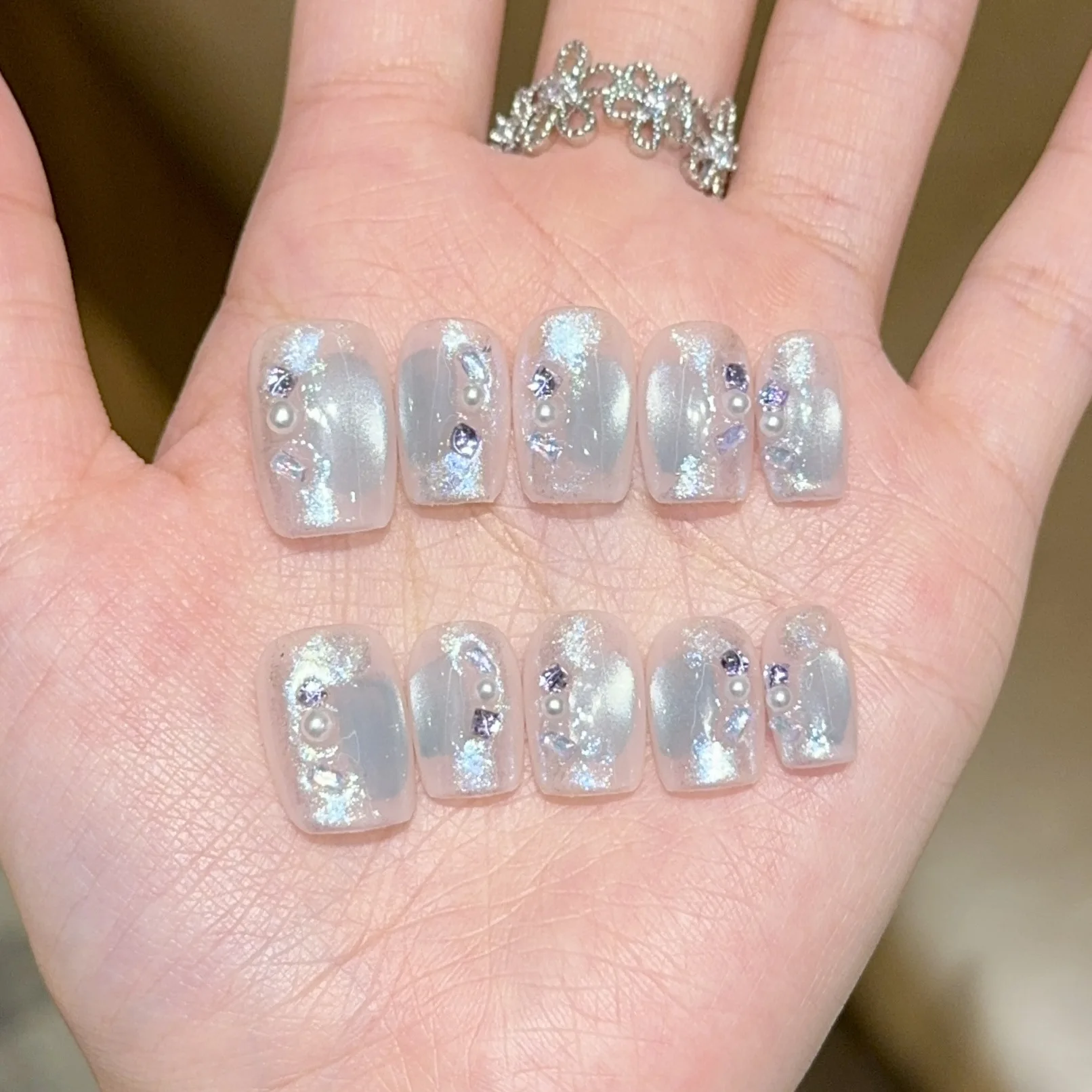 10pcs Milky White Cat Eye Handmade Nails Aurora Glitter Fake Nails with Pearl Purple Rhinestone Charms Press on Nail for Women