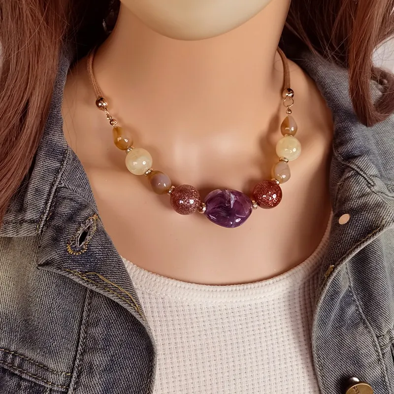 Vintage Beaded  Acrylic Pendant Necklaces For Women Stylish Rope Chain Statement Necklace for Daily Wear Commuting Jewelry Gift