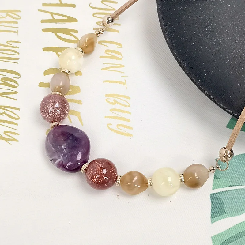 Vintage Beaded  Acrylic Pendant Necklaces For Women Stylish Rope Chain Statement Necklace for Daily Wear Commuting Jewelry Gift