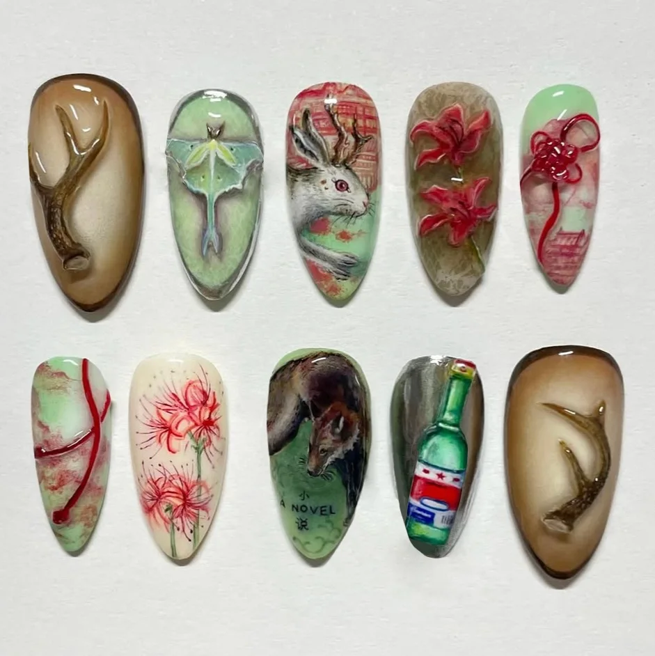 24pcs Cute Gothic Press on Nails Hand Painted Rabbit & Fox & Luna Moth & Deer Antler Fake Nail Short Almond False Nail for Women