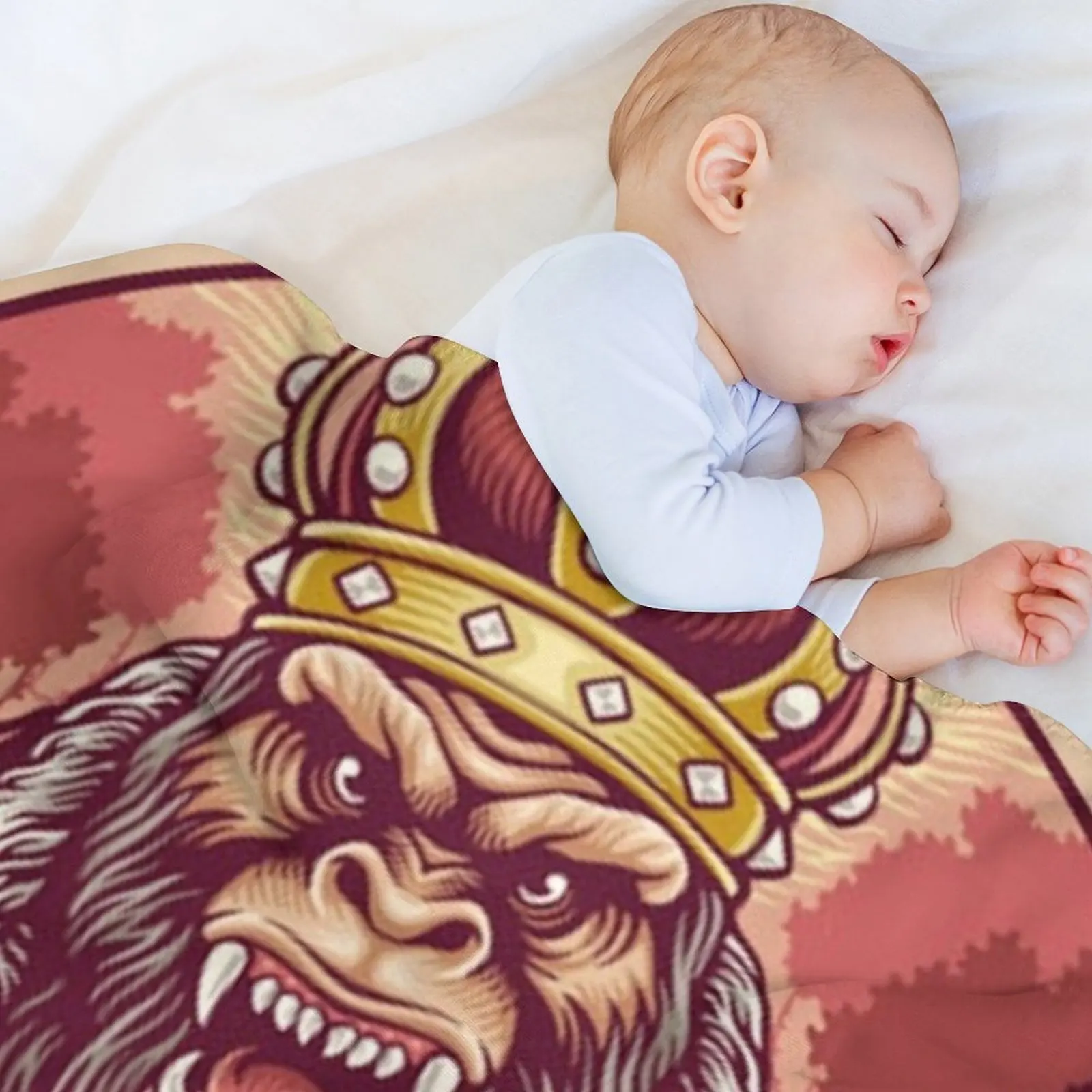 King kong character Throw Blanket Machine Washable Soft Warm Blanket