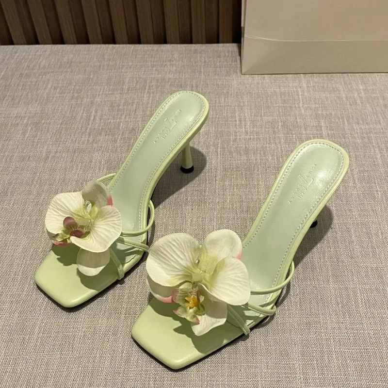 Flower Decoration Women Slippers Hawaiian Bohemian Vacation Style Women High Heel Slippers Square Head Open-toed Slippers Slides