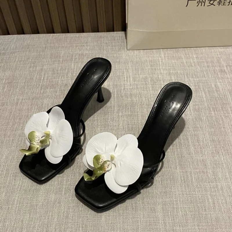 Flower Decoration Women Slippers Hawaiian Bohemian Vacation Style Women High Heel Slippers Square Head Open-toed Slippers Slides