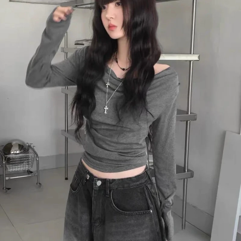 Deeptown Gray Elegant Women T-Shirts Off Shoulder Long Sleeve Korean Fashion Slim Tees Aesthetic Solid Basic Casual All-match