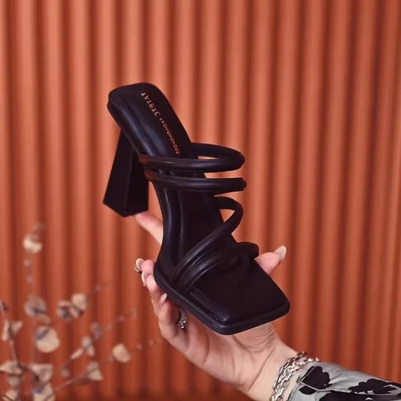 Square Toe Wide Foot 2026 Summer New One-Strap Chunky Heel Popular Versatile High Heel Sandals for Women