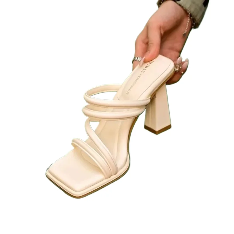 Square Toe Wide Foot 2026 Summer New One-Strap Chunky Heel Popular Versatile High Heel Sandals for Women