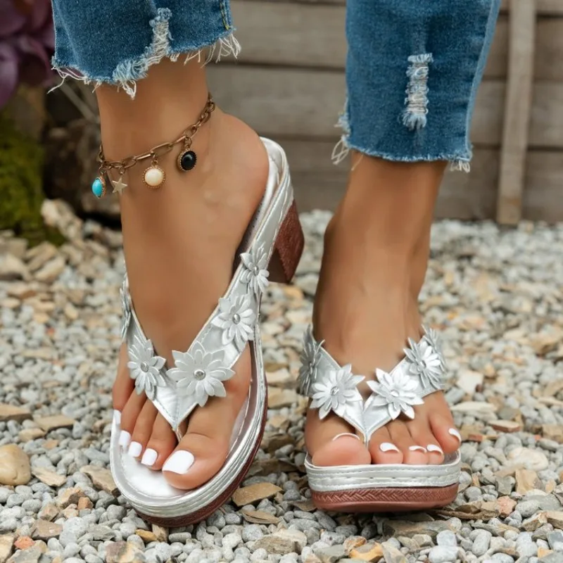 Fashionable Hot Sexy Elegant High Heels for Women Summer New Round Headed Fish Mouth Temperament Comfortable Casual Slippers