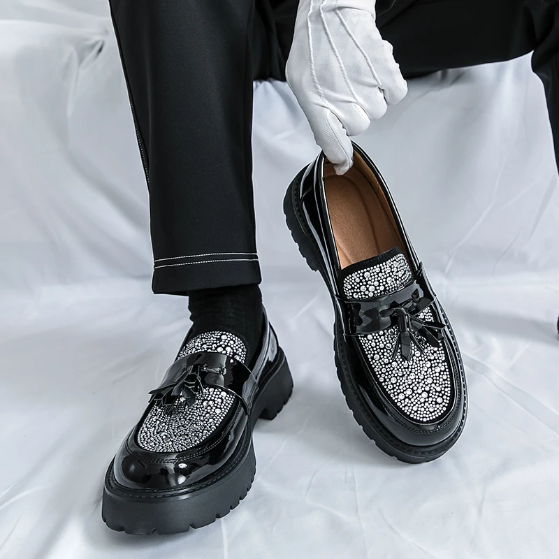 Four Seasons Men Business Loafers Black PU Men Casual Comfortable Height-increasing Fashion Shoes Travel Shoe Men Sizes 38-46