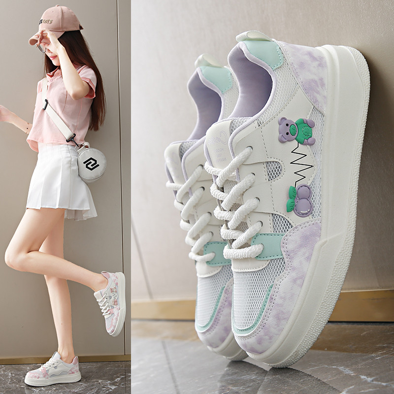 High-End sentido sapatos brancos femininos 2026 novo estilo de venda quente Casual tênis de sola plana ins na moda peque