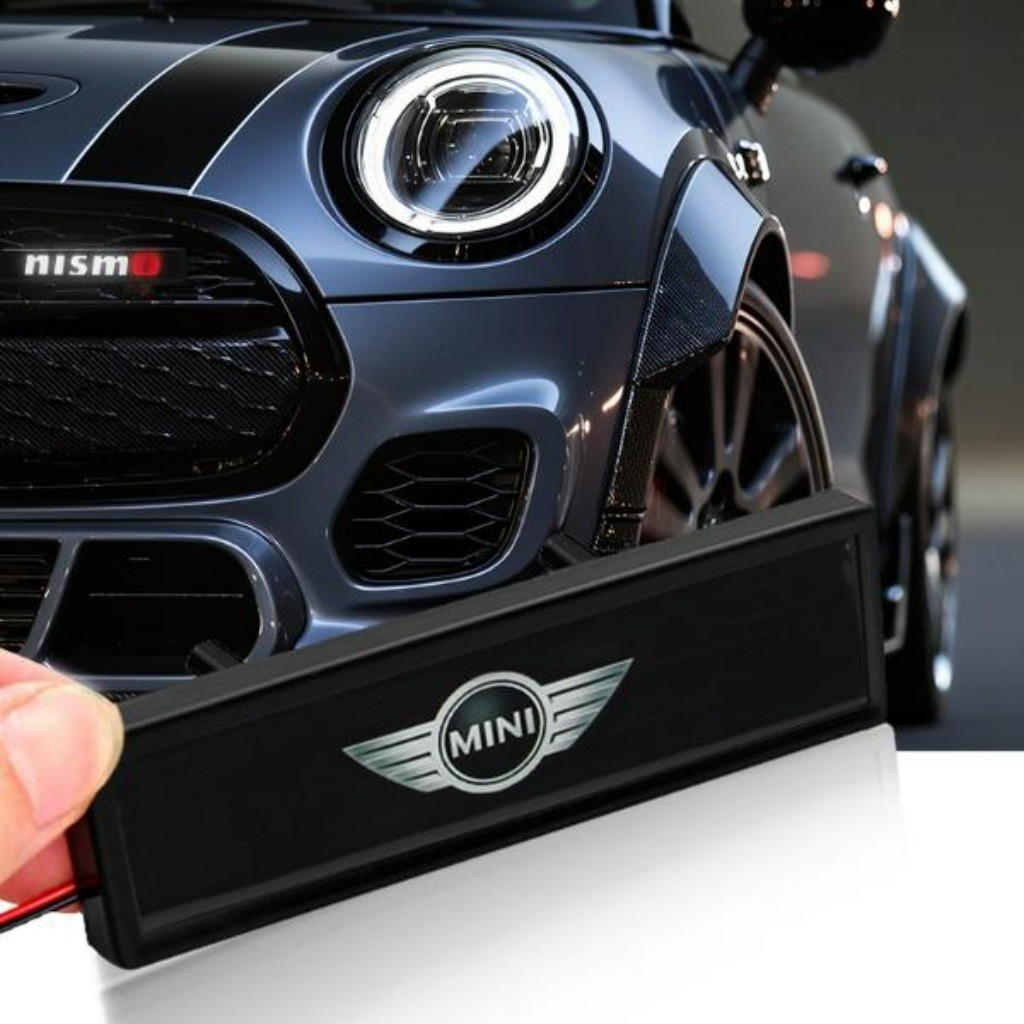 LED Light Up Universal Iluminado Emblema Do Carro Grade Dianteira Luz Decalques Para MINI Cooper R56 F56 Countryman