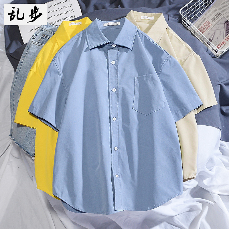 Camisa de cor sólida masculina de manga curta estilo Hong Kong All-Match bonito camisa versão coreana lapela na moda ver
