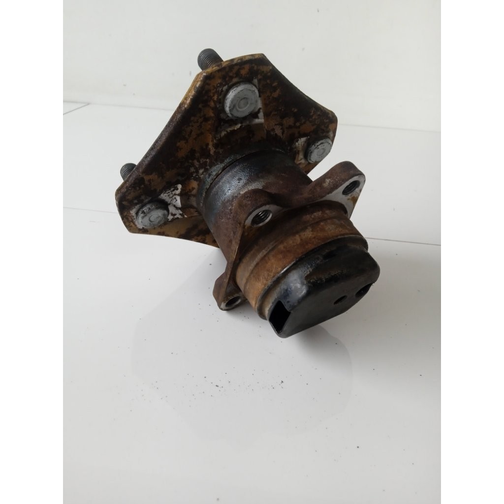 Cubo Roda Traseira Esquerda Tiida 1.8 2011 2012