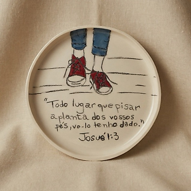 Pronta Entrega - Prato Decorativo Cerâmico com Versículo de Josué 1:3