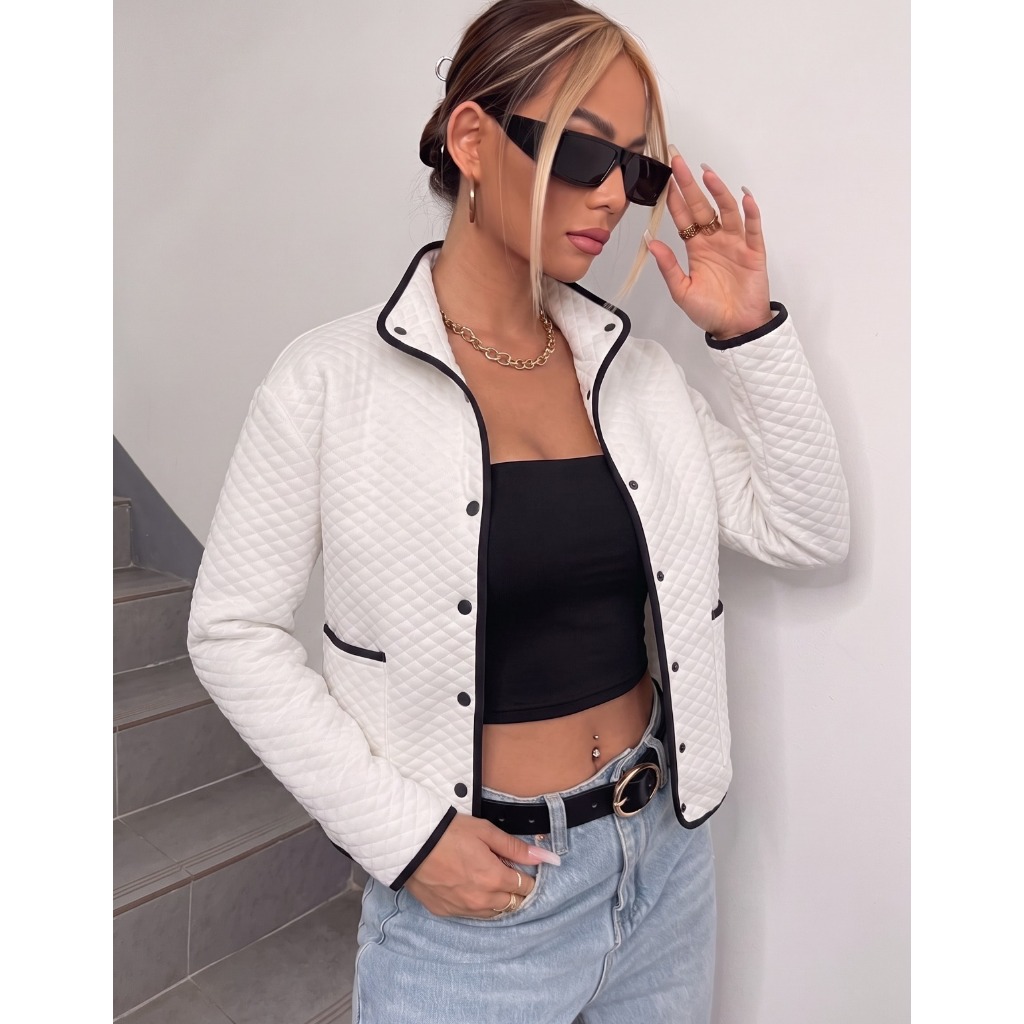 Jaqueta Feminina Matelassê Gola Alta Botões Frontais Elegante Inverno Moda Blogueira