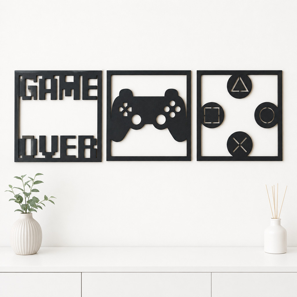 Kit Quadros Gamer Decorativos 3 Peças MDF Preto 3mm Para Quarto Gamer Sala Parede Controle e Símbolos
