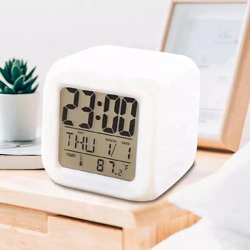Mini Relogio Despertador Digital Portatil Display Led Branco