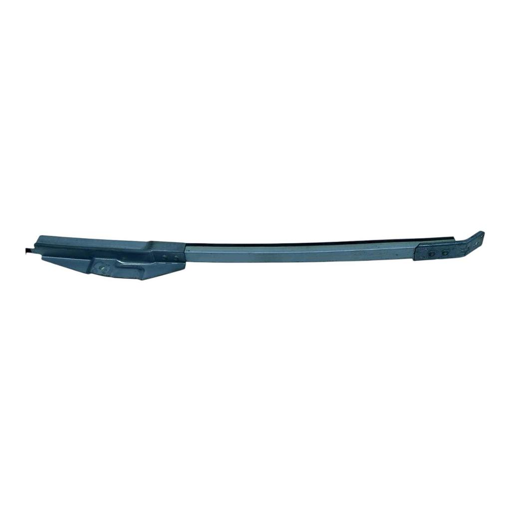 Guia De Vidro Porta Traseira Esquerdo Nissan Sentra 2007/13
