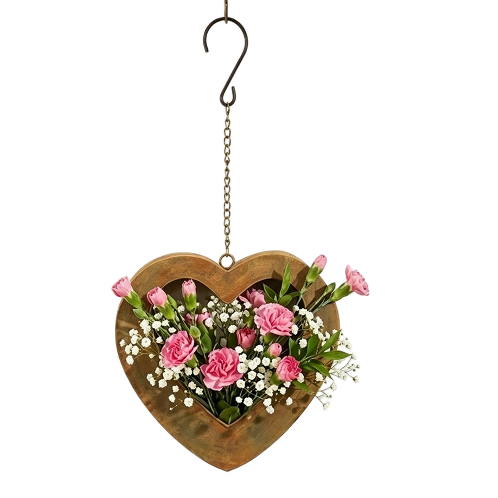 Rustic Heart-shaped Metal Hanging Planter Distressed Iron Wall Mount Flower Basket for Outdoor Garden Porch Fence Décor