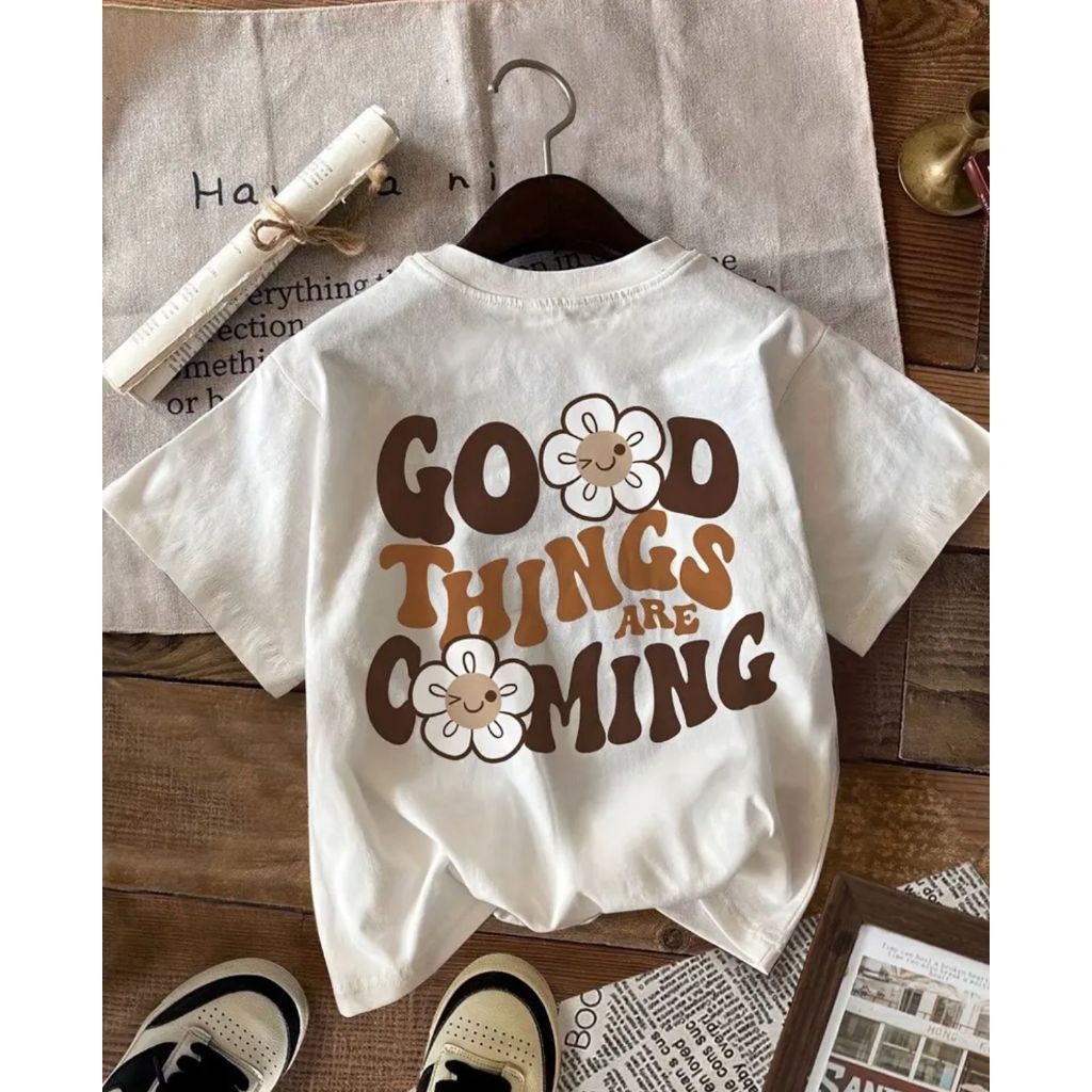 Camiseta Feminina Estampada ''Coisas Boas Estão Por Vir'' Estilosa Verão