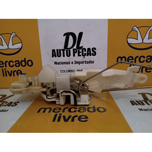 Fechadura Da Porta Dianteira Direita Honda Fit 2004 A 2008