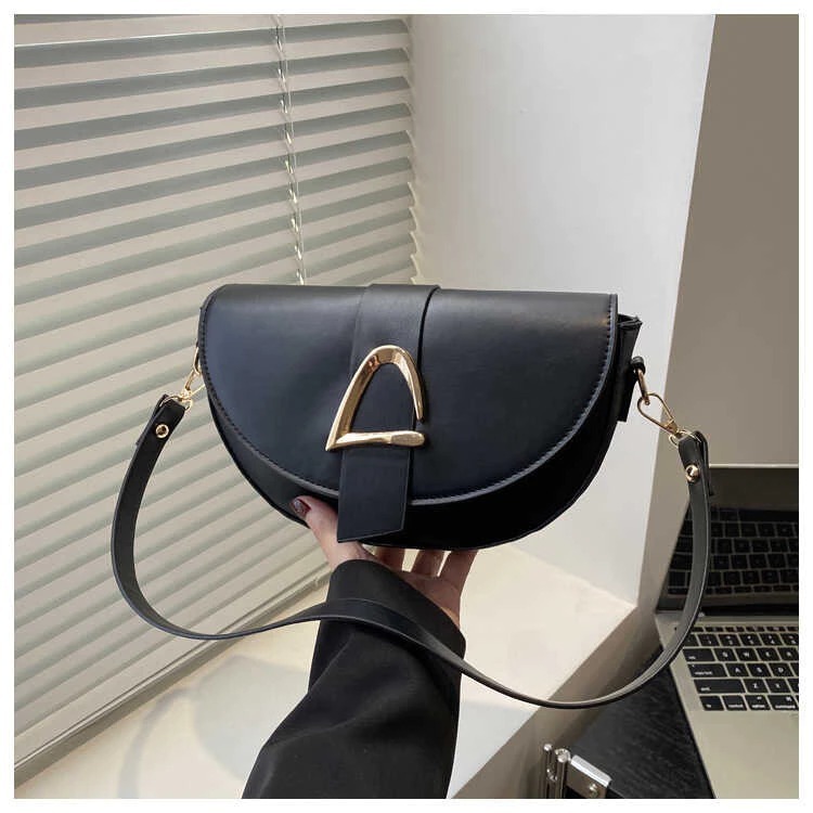 Bolsa feminina meia lua pequena com alça transversal regulável balada envio rápido