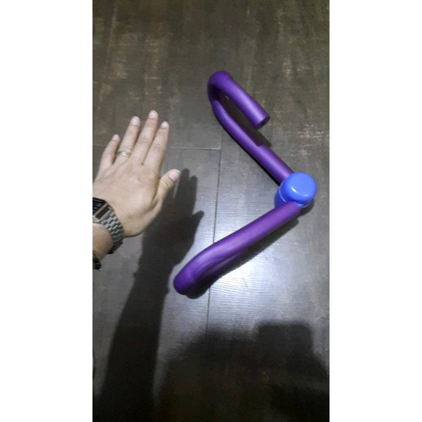 Aparelho Exercitador Borboleta Ideal Para Malhar Pernas, Braços, Coxas E Fortalecer Os Músculos Do Corpo.