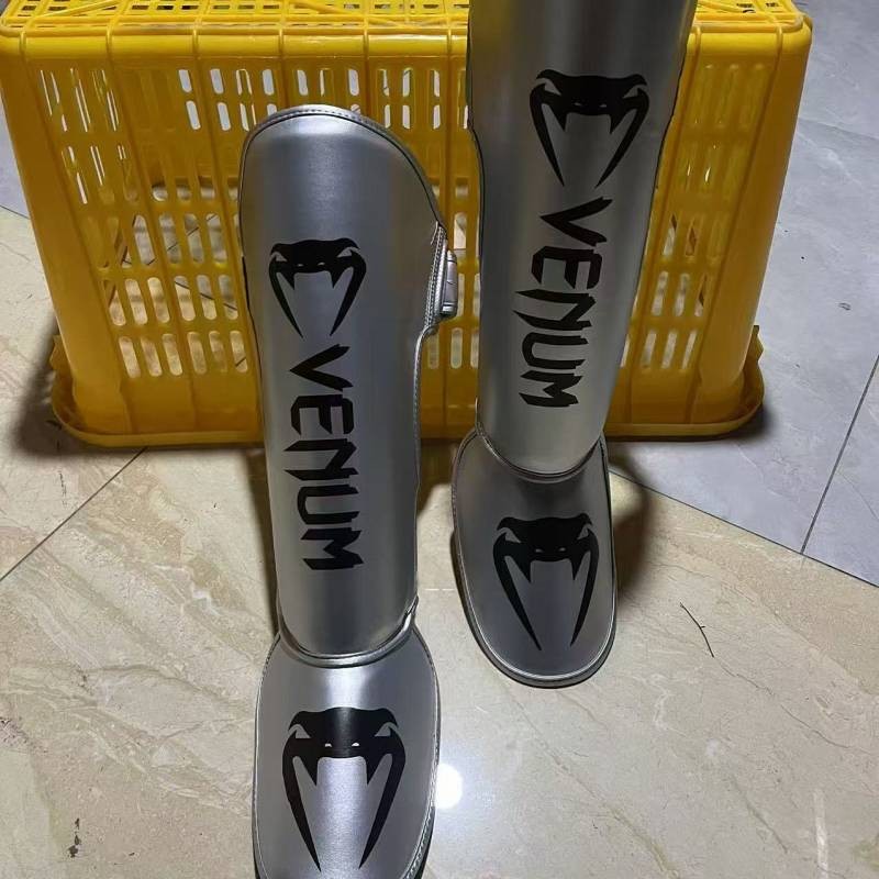 A Pair of Muay Thai Sanda Fight Leggings Children Adult Shin Guard Fighting Shin & Instep Guard Thickened Competition Tr