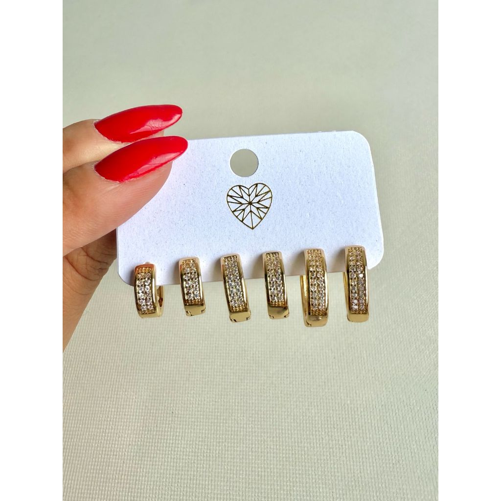 Trio de Brinco Feminino com brilho em Zircônia em Bijuteria na cor Prata e Dourado Casual e Elegante