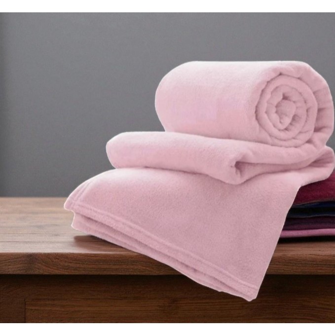 Manta Macia e Confortável – Ideal para Sofá, Cama ou Viagem