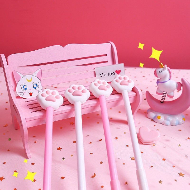 0.5Millimeter Cat Claw Shaped Neutral Pen，Small and fresh，Creative，Suitable for student writing，Black ballpoint pen