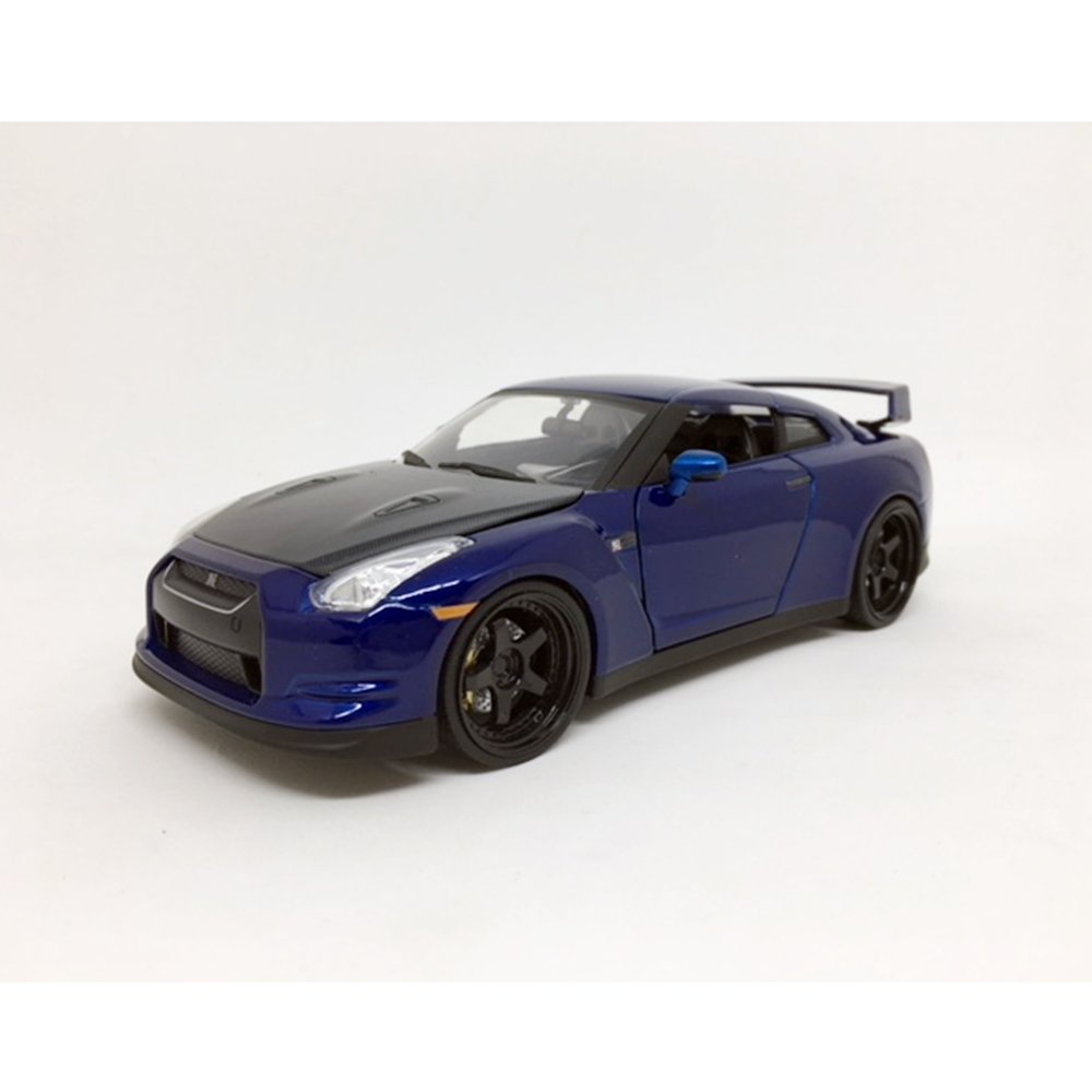 Miniatura Carro Nissan GT-R Brian's (2009) Velozes e Furiosos 7 - 1:24 - Jada Toys