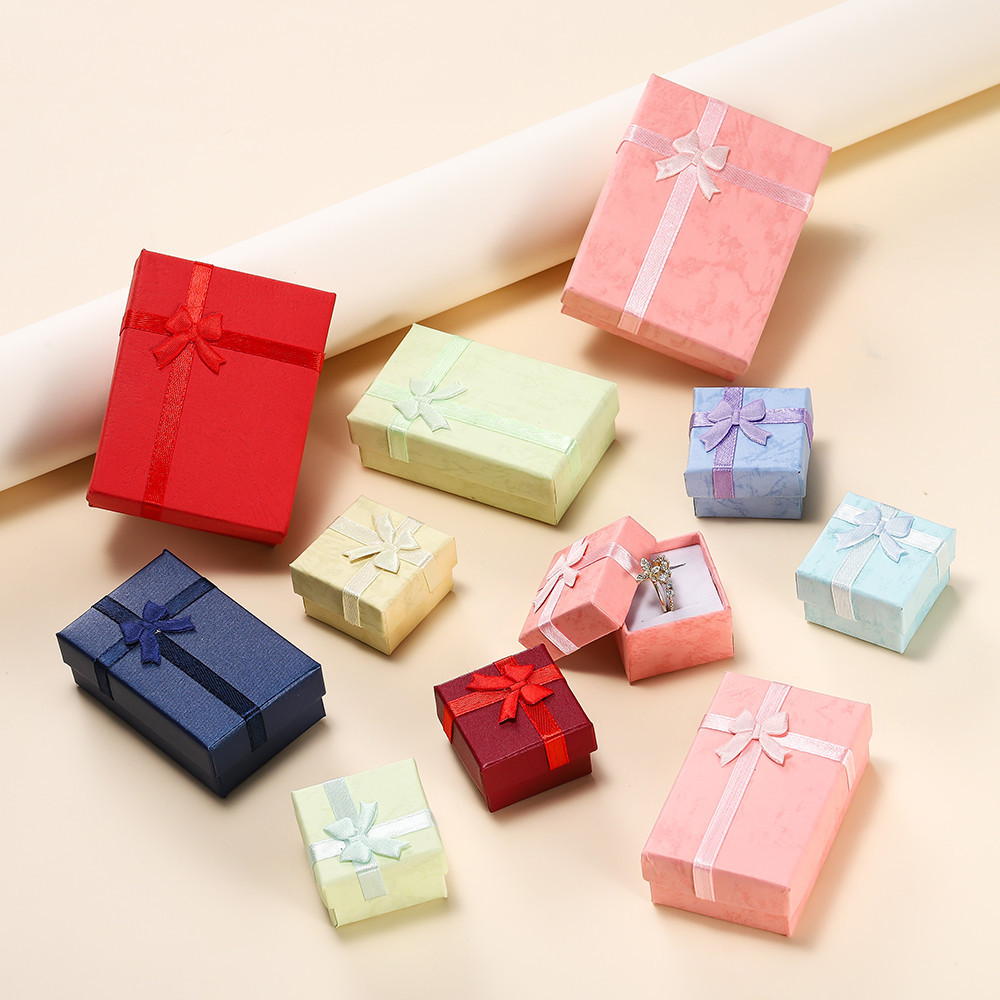 St. kunkka Lover Birthday Gift Box Caixa de presente Caixa de colar Caixa de braceletes colorida Caixa de jóias com laço para presentes de amigos companheiros