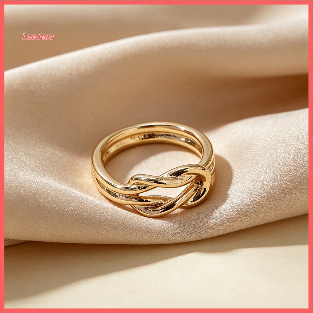Lightweight Scarf Clasp Fashionable Love Knot Ring Clip for Women – Stylish T-shirt Tie Silk Holder Slide Neckerchief