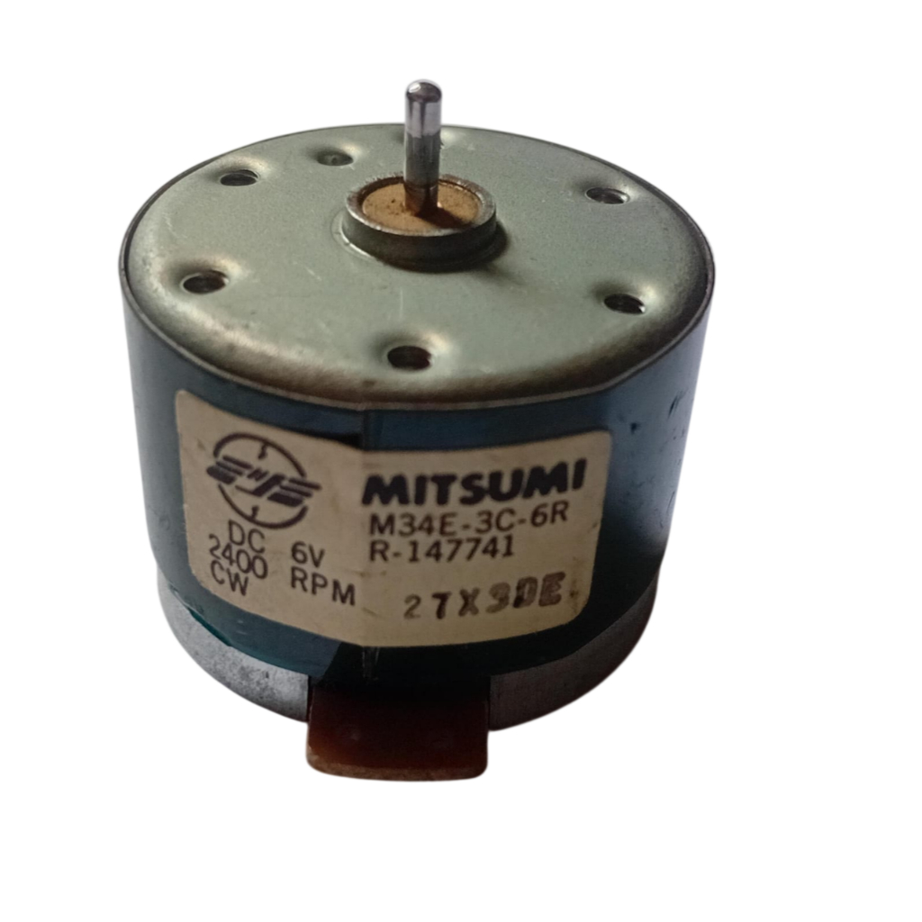 Motor MITSUMI M34E-3C-6R DC6V 2400 RPM Sentido horário