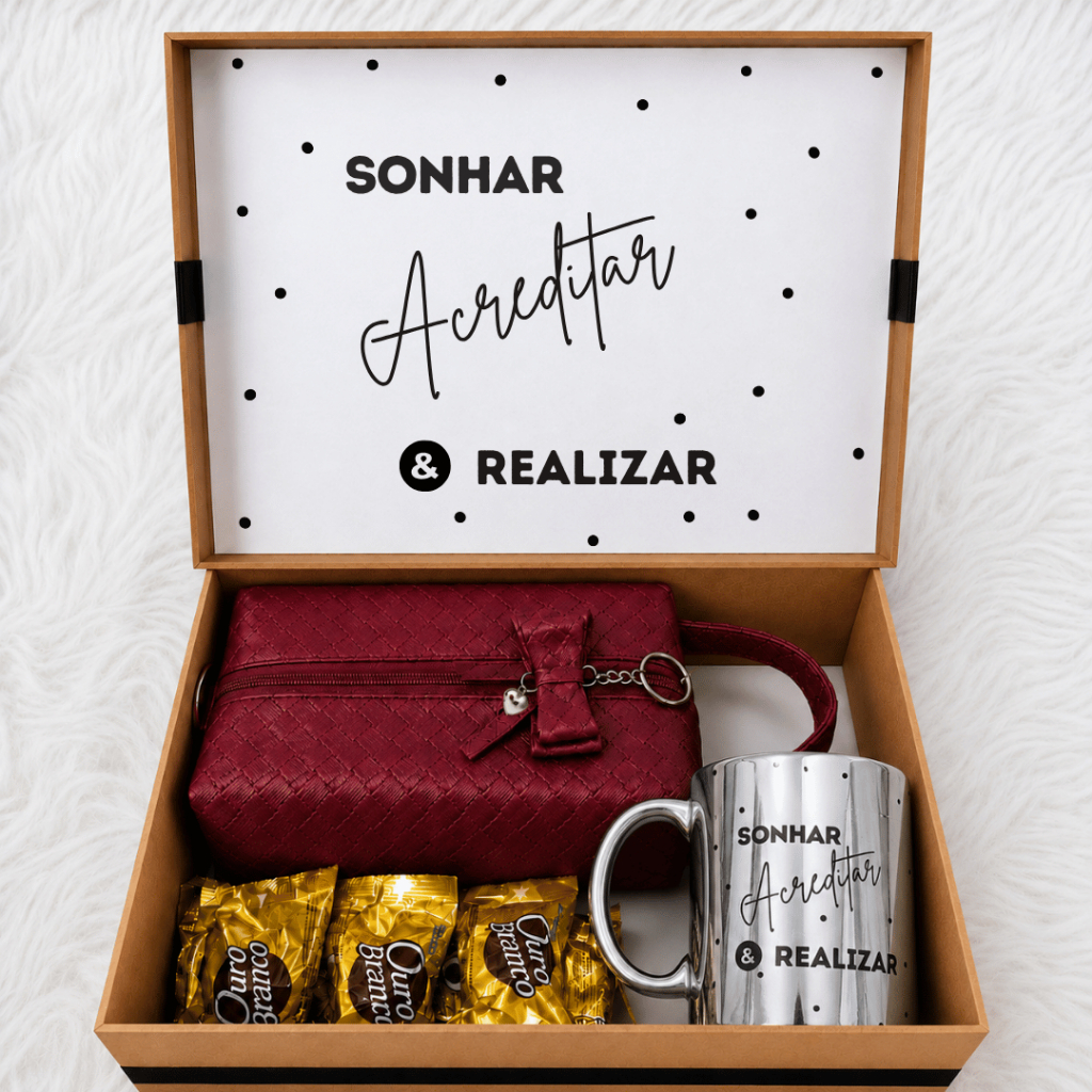 Kit Presente Caneca personalizada + Bolsa Necessaire + Chaveiro + Bombons + Caixa MDF decorada