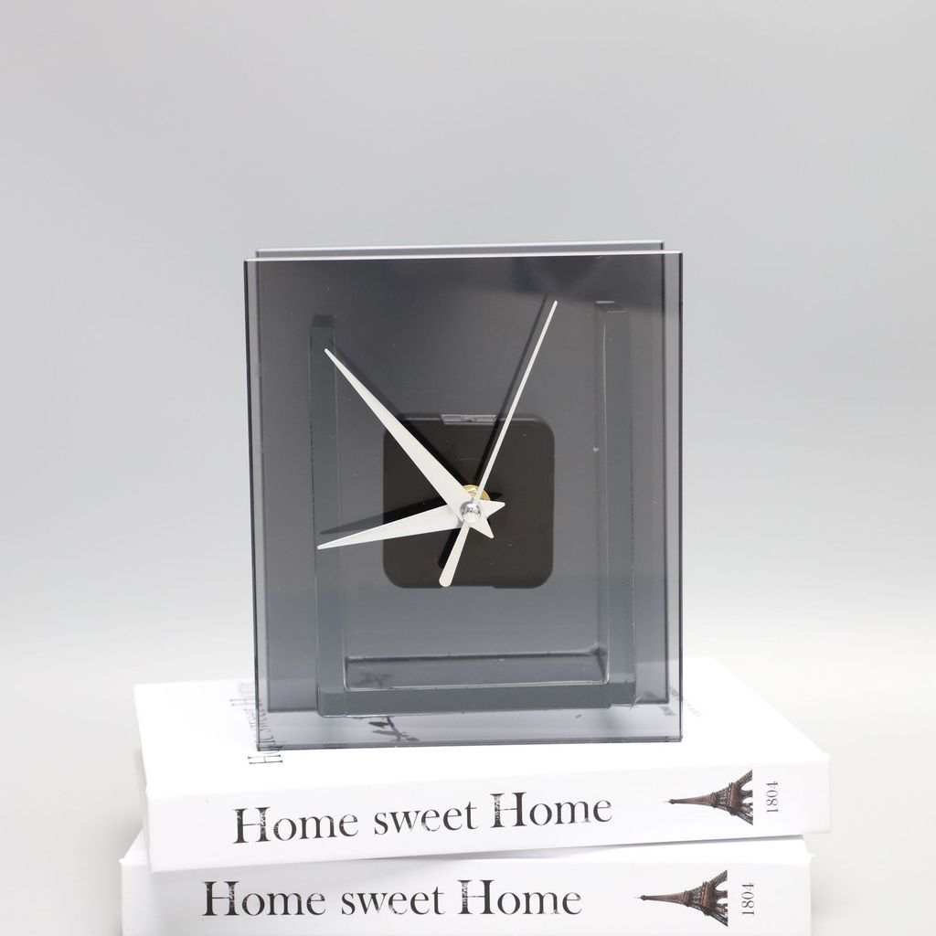 XYNZ Modern minimalist crystal ashtray clock ornament for living room, coffee table, TV cabinet, model room, home decor