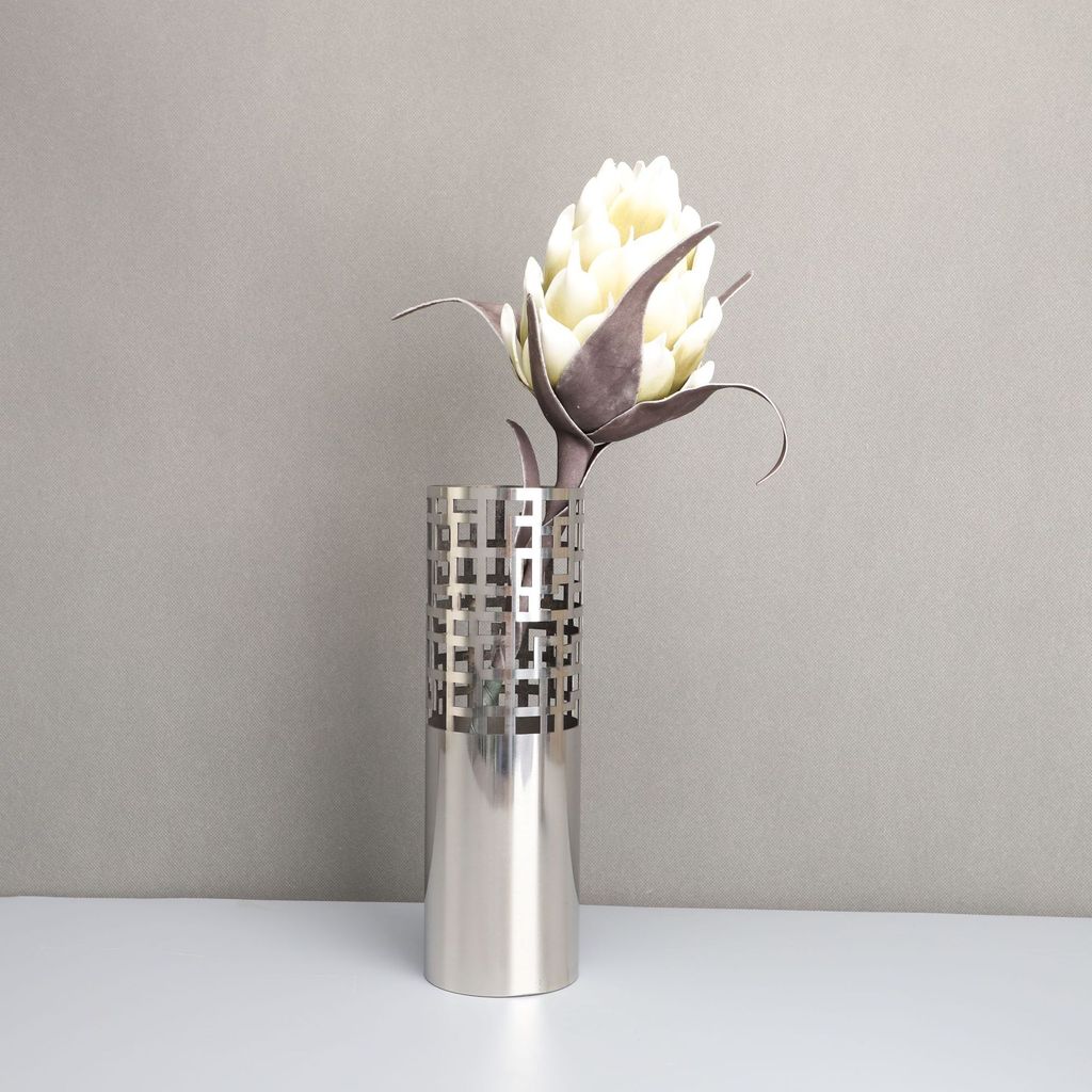YFSW New Chinese-style metal silver hollow floral vase, model room TV cabinet, bedroom, study room, coffee table, living