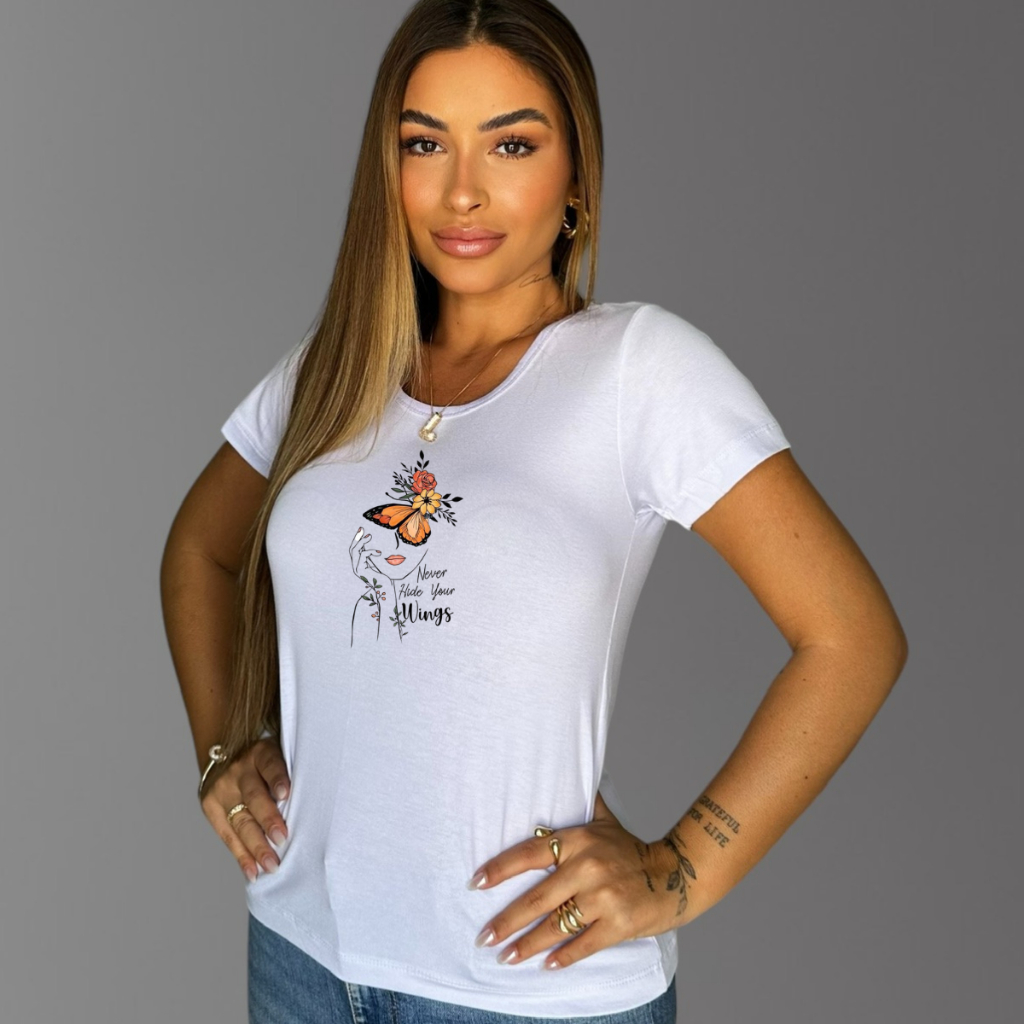 Blusinha baby look feminina estampada rosto com flores