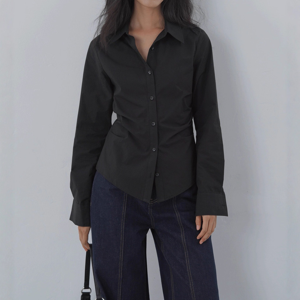 Black slim-fit women's shirt, autumn basic style, simple turn-down collar, slimming, long-sleeved top for commuting