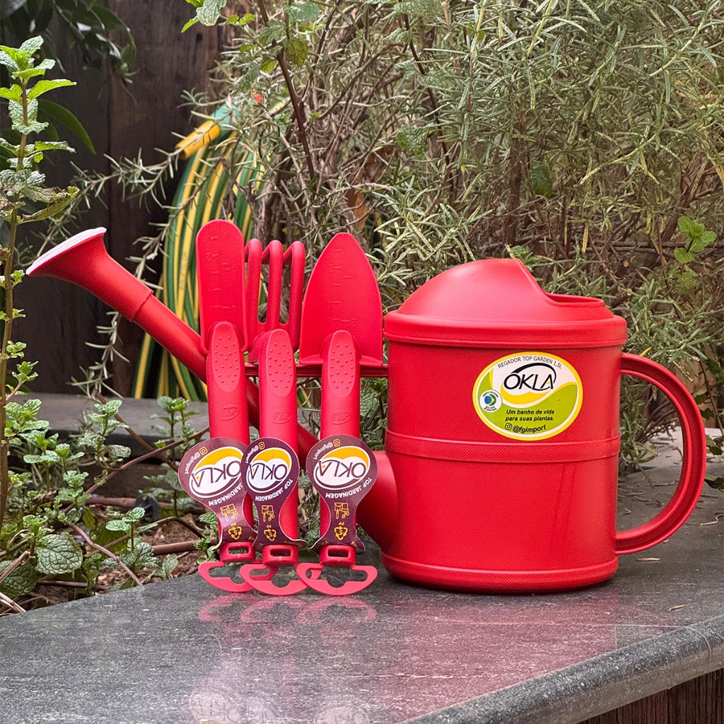 Kit de Jardinagem  Regador 1,5L mais 3 Ferramentas  Completo  Prático  Charmoso Decorativo