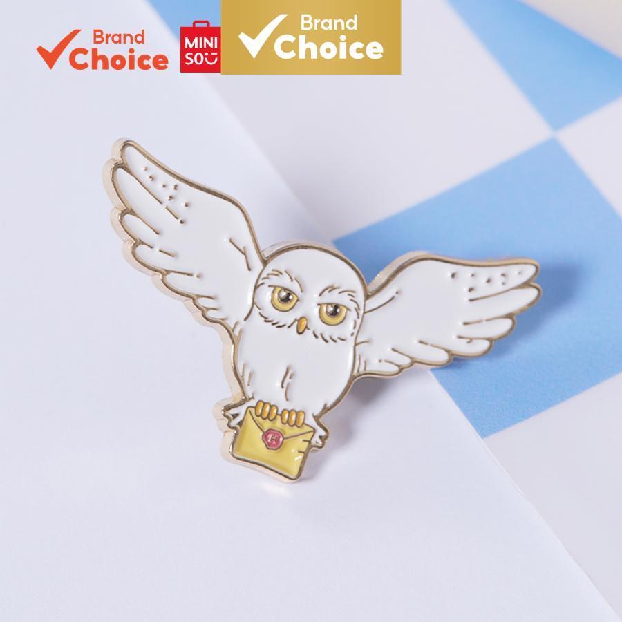 MINISO  Conjunto de broches colecionáveis premium da série Harry Potter com Hedwig e Snitch Dourada