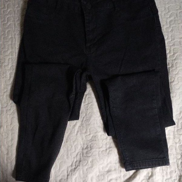 Calça jeans feminina preta Skinny Tam.44 - NOVA