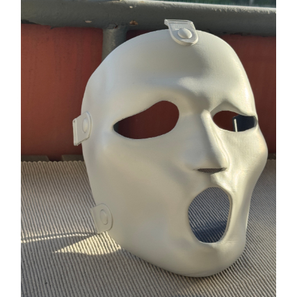Máscara Brandon James inspirada em MTV Scream